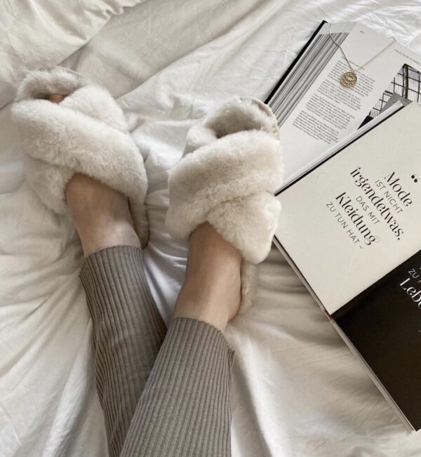 buy the Emu Mayberry Slippers in Natural
